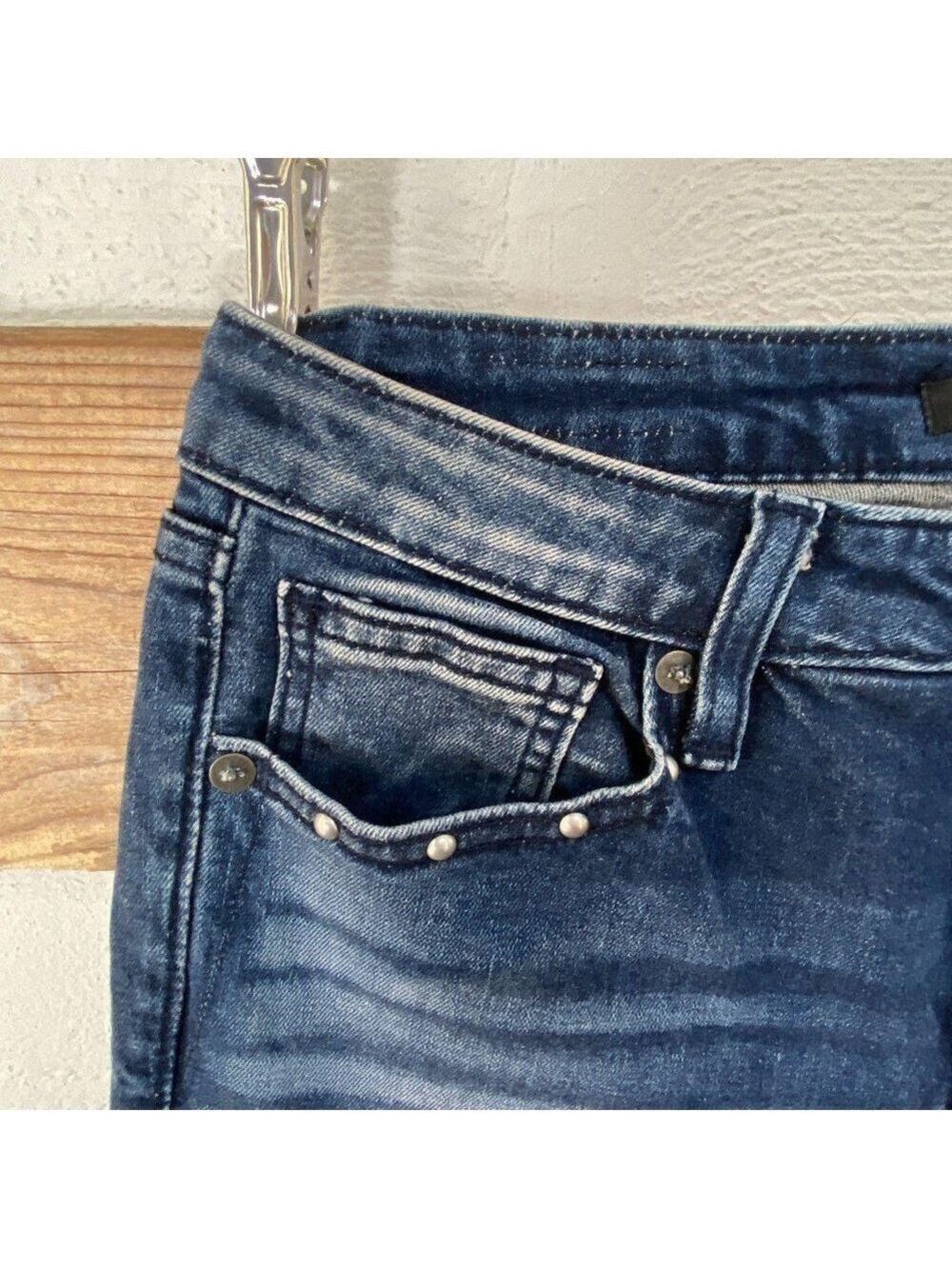 Miss Me Jeans - Picture 4 of 9